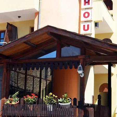 Alex Hotel 2*